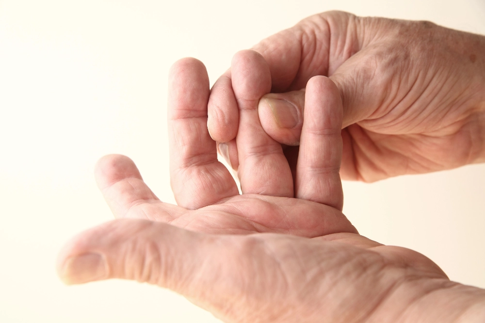 Can a Neck Problem Cause Numbness in Your Hands?