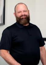 Dr. Kevin McFadden providing non-surgical spine and musculoskeletal care at Dohrmann Chiropractic in Kansas City